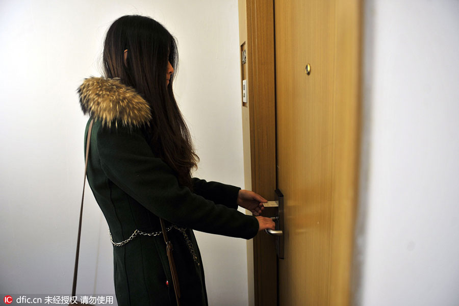 China's 'sleep testers' search hotels for a good night's rest