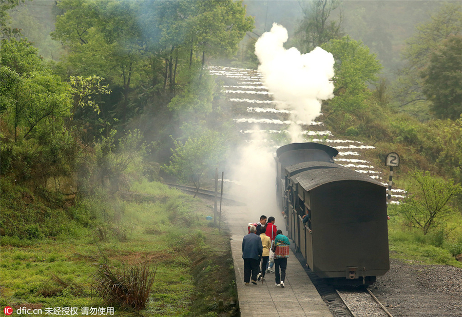 Time-tripping steam train in SW China
