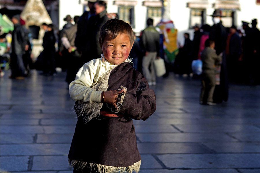 Wide-angel view of Tibet
