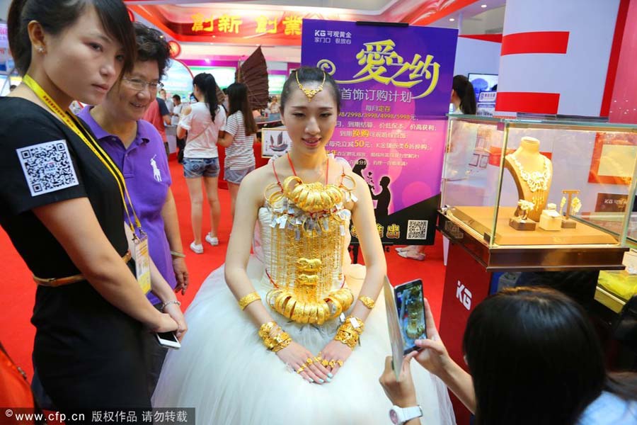 China's glittering affair with gold
