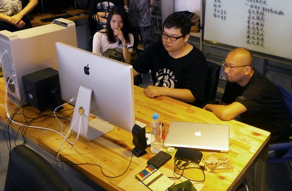 憤青不是一種情緒 ——管虎劉樺空降FIRST審片室