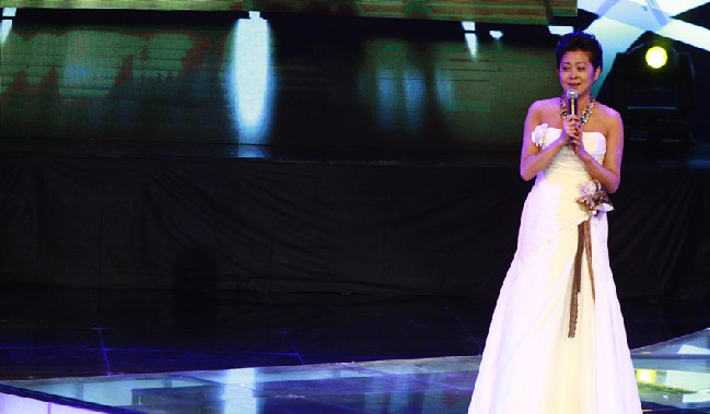 FIRST頒獎禮主持人確認  倪萍脫口秀令人期待