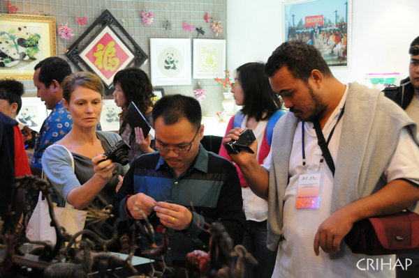 《保護非物質文化遺產公約》批約及履約太平洋島國培訓班在成都舉行