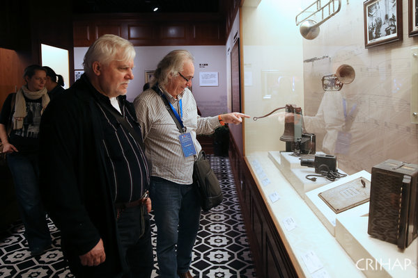 2014年“傳統節日的當代傳承——歡樂春節”研修班成功舉辦