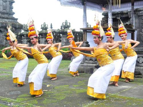 《人類非物質(zhì)文化遺產(chǎn)代表名錄》新增15個項目