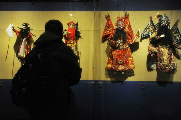 中國美術館呈獻“偶人世界——徐竹初木偶雕刻作品捐贈展”