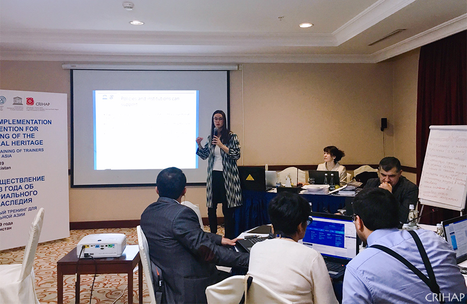 亞太中心為中亞地區舉辦第三期非遺師資培訓班
