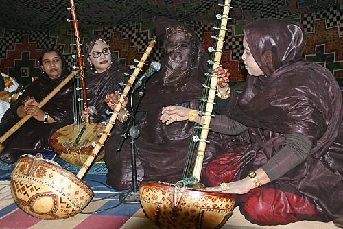 毛里塔尼亞啟動(dòng)了關(guān)于加強(qiáng)非政府組織在非物質(zhì)文化遺產(chǎn)領(lǐng)域能力的國(guó)際援助項(xiàng)目