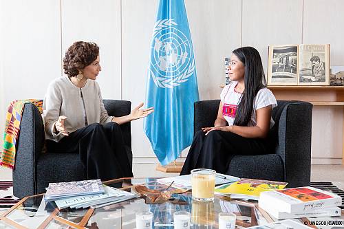 語言是活態遺產得以延續的主要工具:國際母語日