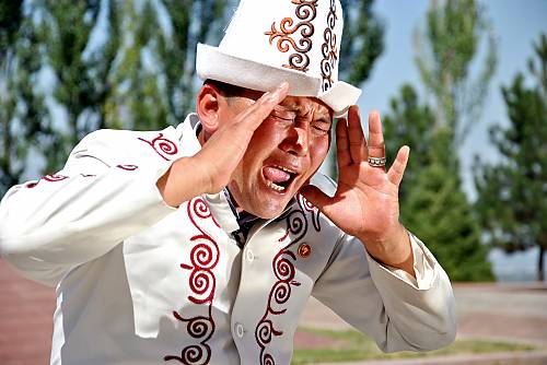 3月21日：聯合國教科文組織慶祝世界詩歌日