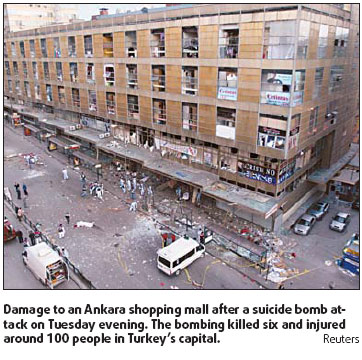 Gov't blames Kurds for suicide blast