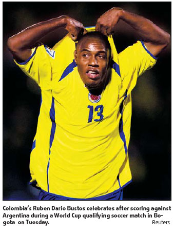 Colombia, Venezuela snatch dramatic wins