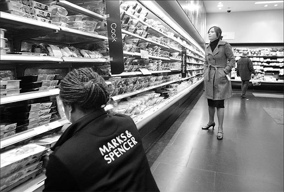 Food, fashion fatten M&S profit