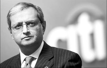 Citigroup readies more job cutbacks