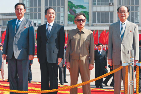 Premier pushes for nuclear-free peninsula