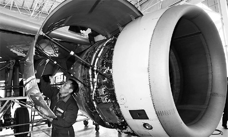 Boeing gets new hangar at Pudong