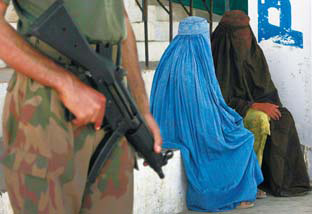 60 Taliban, five soldiers dead in offensive, Pakistan army says