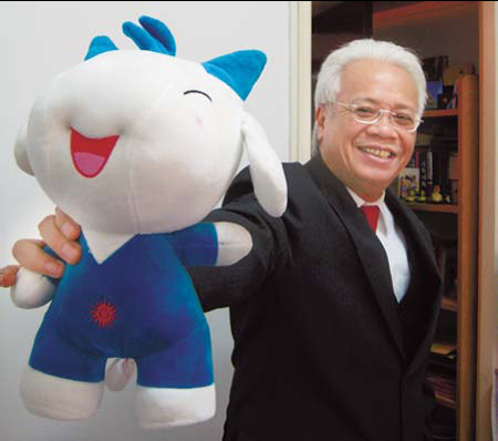 Asian Games Special: Thai Ambassador promises strong competition and baskets of fruit