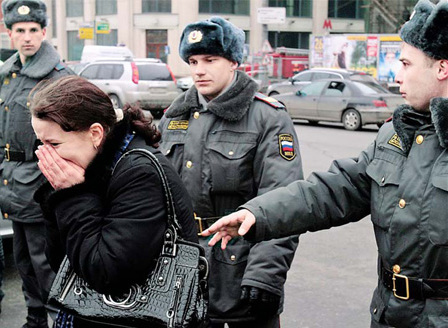 Moscow subway twin blasts kill at least 38, injure dozens more