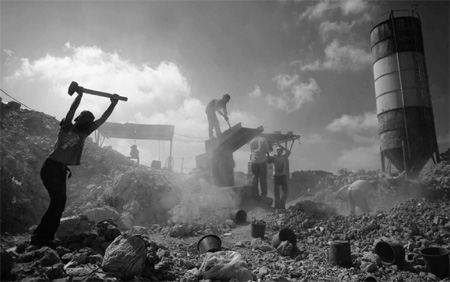 With easing of blockade some Gaza factories revive