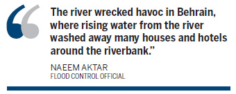 Flashfloods kill about 150 in Pakistan