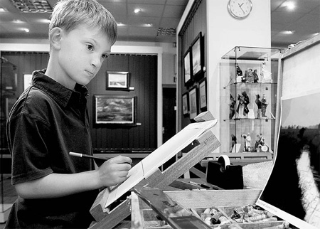 Eight-year-old painting prodigy is new art wonder