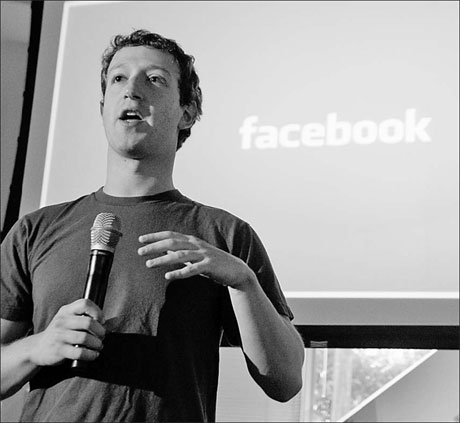 Facebook plans to keep in touch