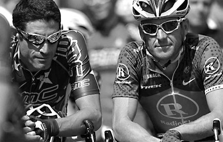 Hincapie admits doping, apologizes