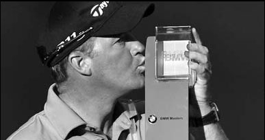 Wait, who? Hanson tops McIlroy in Shanghai