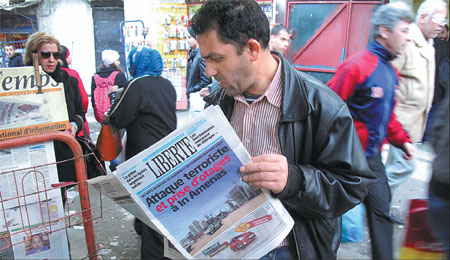 Kidnappers vow to strike