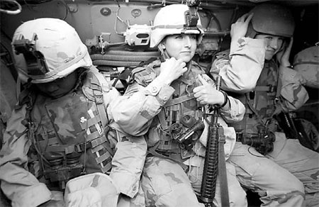 US ending ban on women serving in combat positions