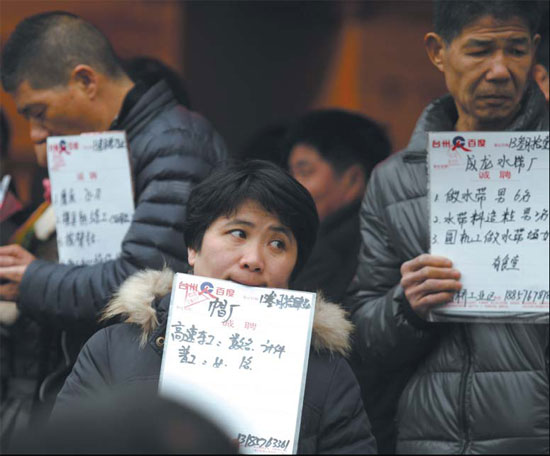 Companies struggle to find, keep workers