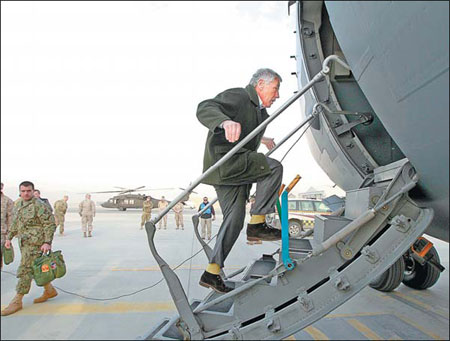 Karzai claims US conspires with Taliban