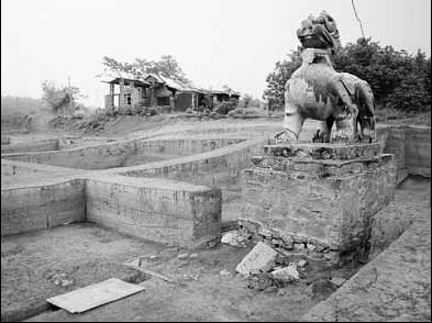 Protests halt excavation on ancient mausoleum