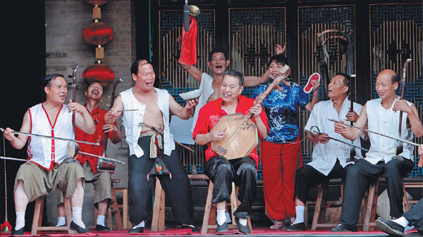 Beauty through the eyes of foreign lenses