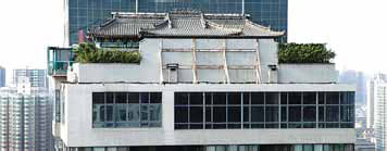 Owner of villa promises it will soon disappear