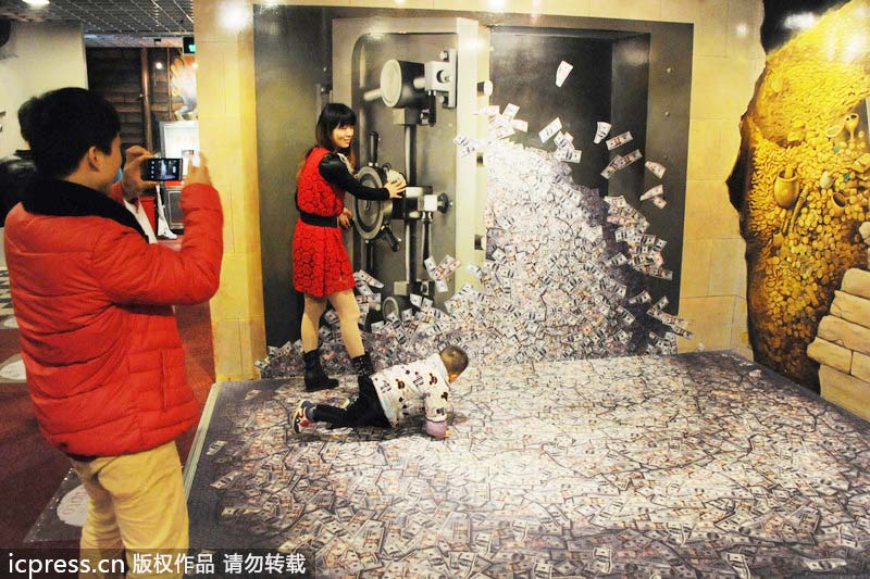 Enjoying Shanghai's 3D Magic Fun House