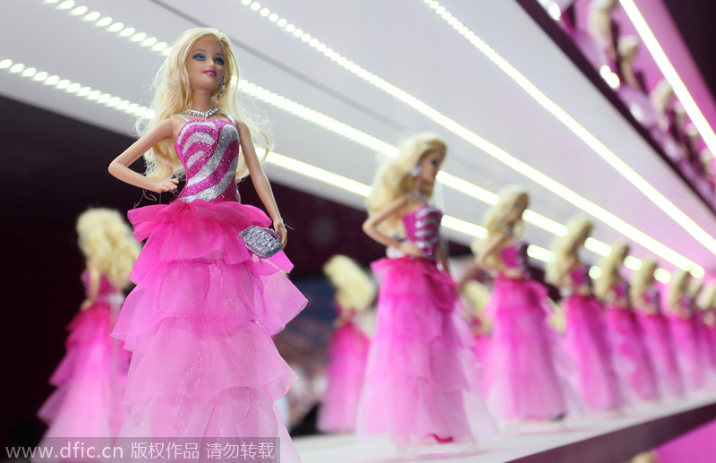 Barbie fashion show opens in Zhengzhou