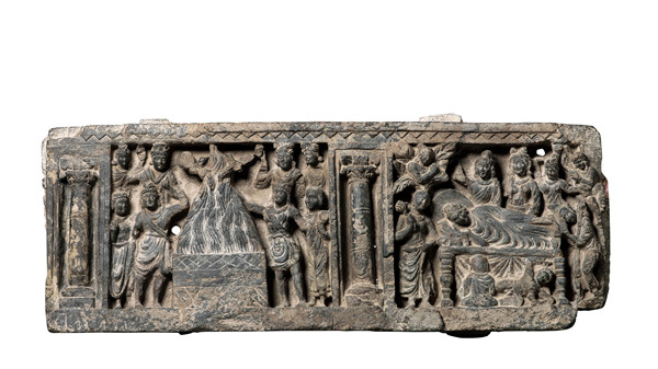 Crossing the border to paint a picture of success