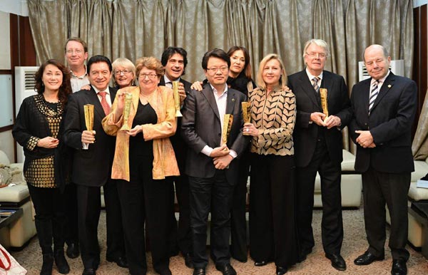 Mounting a musical peak