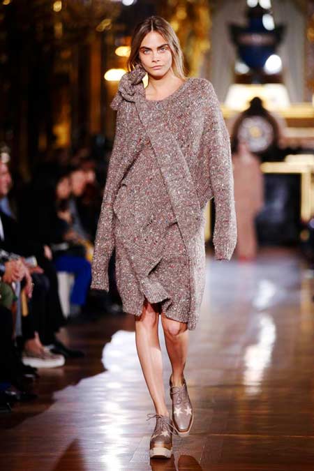 Cara Delevingne to star in Tulip Fever and Pan