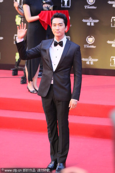 Stars shine at Shanghai Film Festival