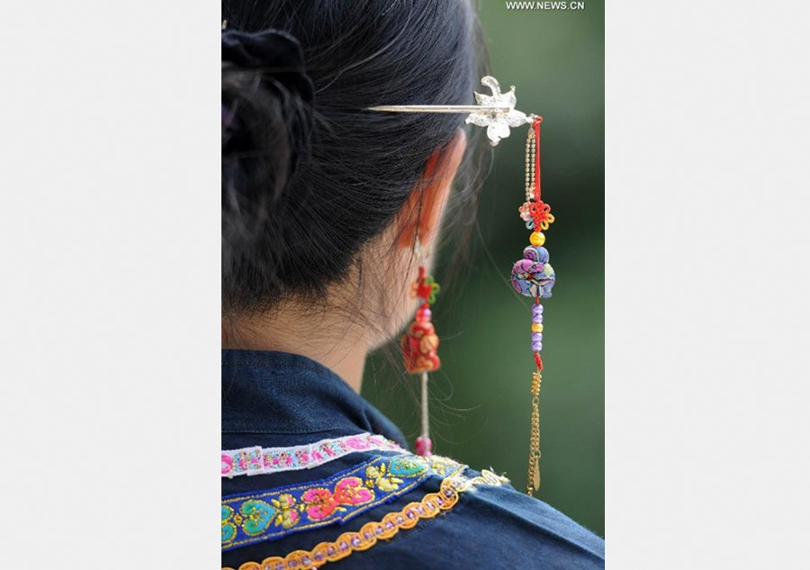 Sachets selected to celebrate upcoming Dragon Boat Festival