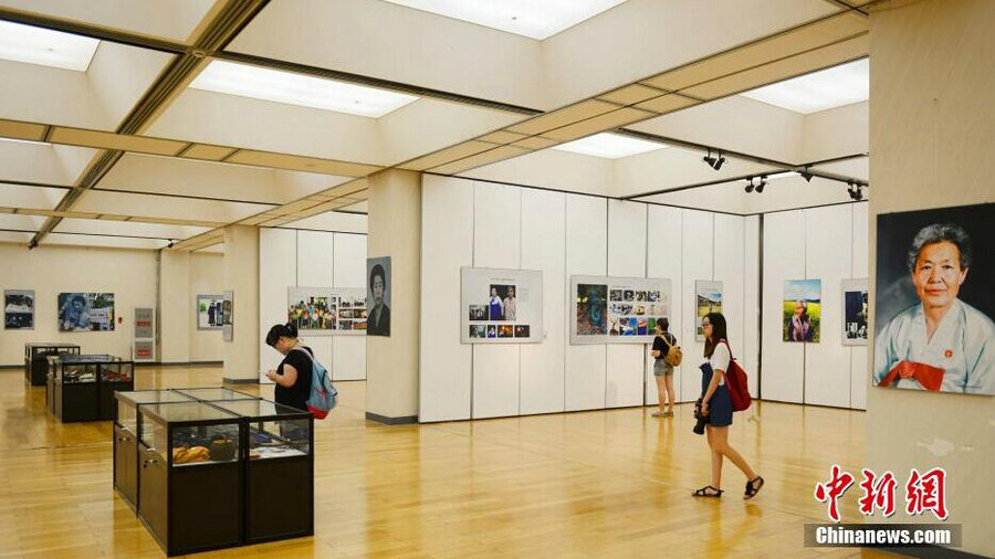 Comfort women survivors' portraits exhibited in Zhejiang