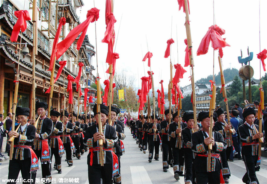 Miao ethnic group celebrates new year in SW China
