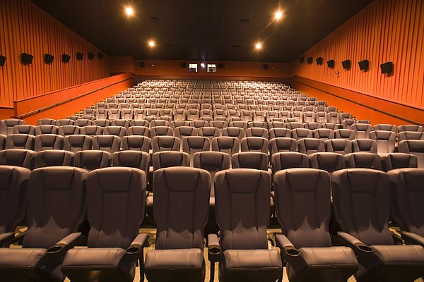 Beijing's movie fans in for new experience