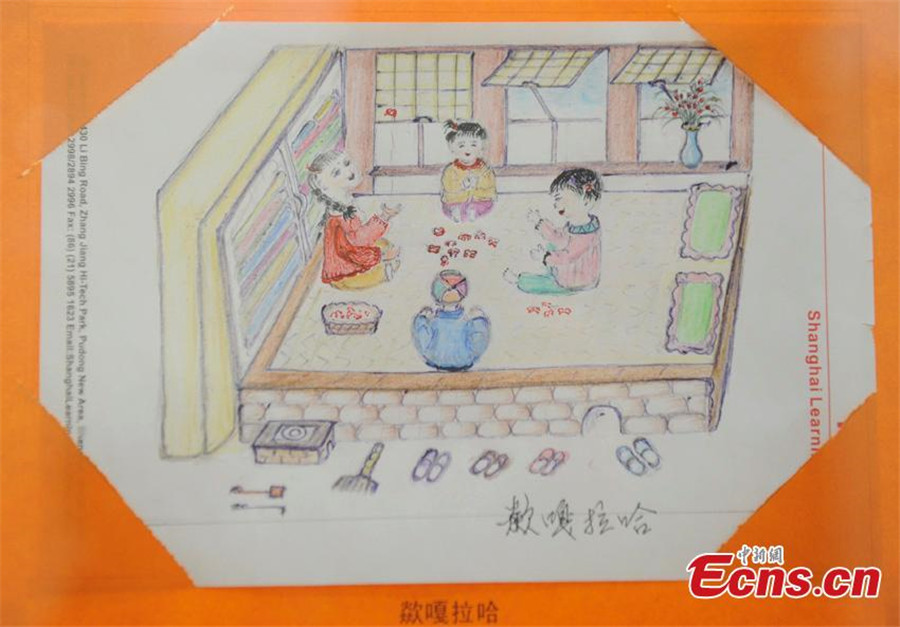 Pencil drawings of retired teacher attract visitors