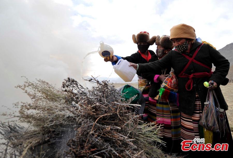 Tibet holds spring farming ceremony