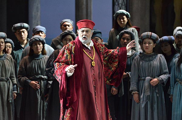 Domingo treat for Beijing fans