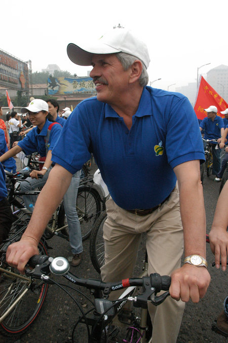 Taking profit out of polluting